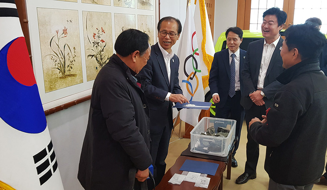 Gouverneur Moon-Soon Choi unterstützt eines der renommiertesten Projekte Südkoreas